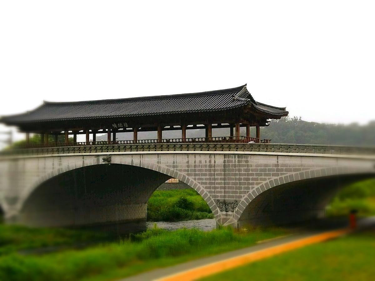 Dalbbit Hyang Hotel Jeonju Ngoại thất bức ảnh